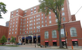 The Lord Nelson Hotel & Suites
