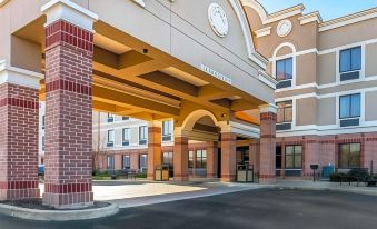 Comfort Inn & Suites Airport-American Way Memphis