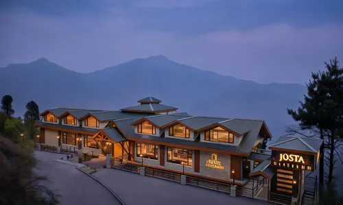 Justa Cliffend Resort & Spa, Mashobra