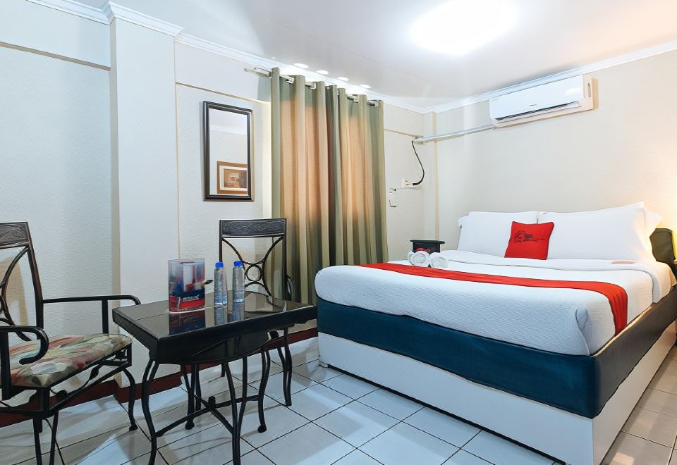 RedDoorz Plus Lagoon Resort Zambales