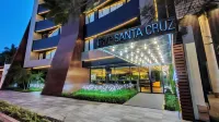 Tryp by Wyndham Santa Cruz Отели рядом с достопримечательностью «Colegio Mayor San Lorenzo»