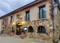 Hotel Leonor Mirón Hotel di Soria