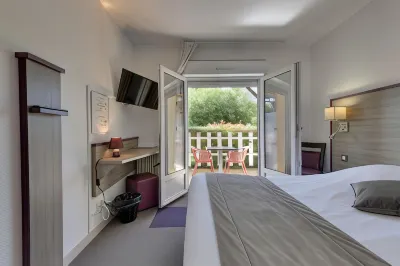 Contact Hôtel O'Nice Saintes