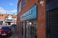 PremierLux Serviced Apartments Hôtels à : Barking