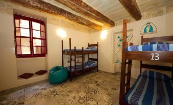 Vbl Hostel – Adults Only