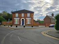 Private Room in Town Centre Free Parking WI FI and Patio with AA Stay Ltd Hotels in Aylesbury Vale District