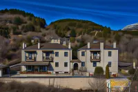 Arkefthos Mountain Hotel