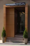 Boutique 25h by Eva Stay 018 Hotels near frizerski salon miss beauty
