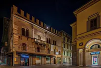 Hotel Posta Các khách sạn ở Reggio Emilia