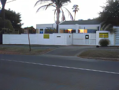 Martino Guest House Hotels near Tsutsumani