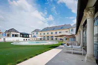 L'Abbaye de Villeneuve Hotels in Le Pallet