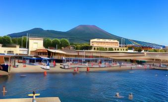 H Hostel Friendly Accommodation