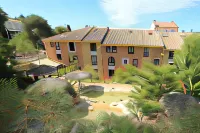 Hotel Residence les Medes Hotels in Hyeres