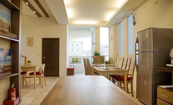 Soft Travel House