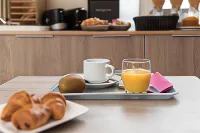 Hotel Bains Sarrailh - breakfast
