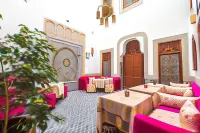 Riad Dar Bab Guissa - Guest houses