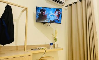 Lovely Japanese-Themed Apartment Transpark Juanda Bekasi
