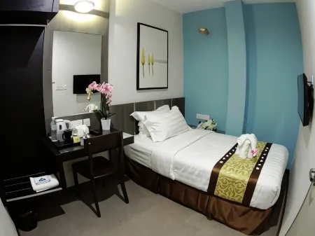 Meriton Inn