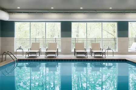 Holiday Inn Express & Suites Cincinnati SE Newport Отели в г. Кэмпбелл