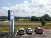 Royal Inn - Motels