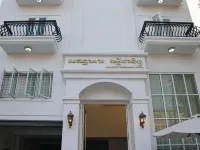 Reasmey Cheanich Hotel Các khách sạn gần Boeng Snay