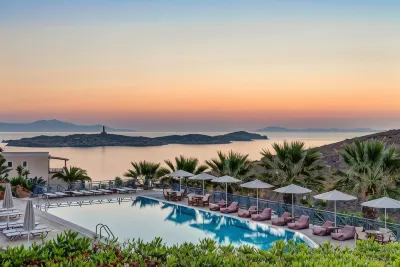 Sunrise Beach Suites Hotels near Lazareta