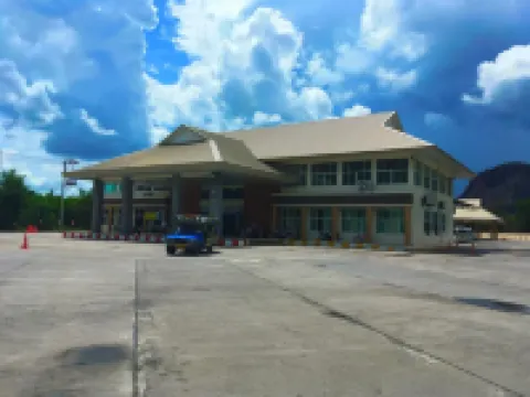 โรงแรม ที.พี.เพลส โรงแรมในอำเภอ ทับปุด