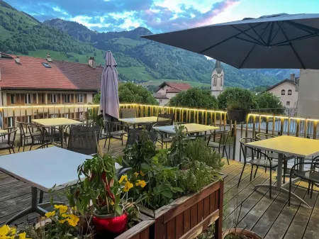 Auberge de l'Ange Отели в г. Шато-д'О