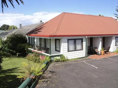 New Haven Motel Hotel in zona Piha Beach