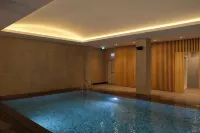 Novotel Bishkek City Center - 5 Sao
