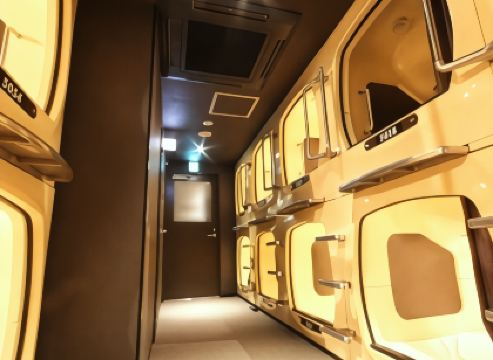 カプセルネットグランカスタマ上野店