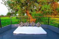 Upper Deck Boathouse