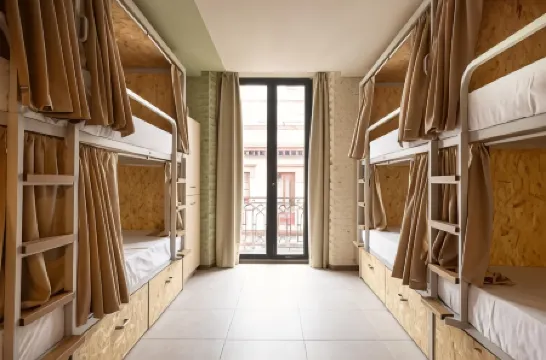 The Loft House Sevilla Отели рядом с достопримечательностью «Мост Баркета»