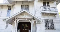 元首大飯店 - 2 星級