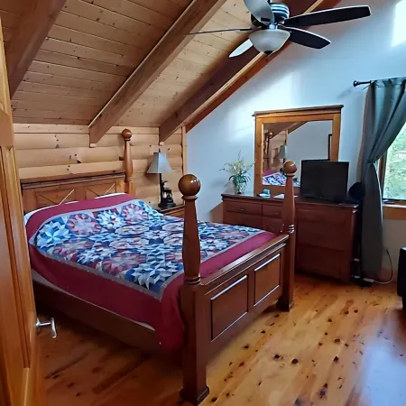 Casa Lago Lakefront on Watauga Lake, covered boat dock, boat slip, water toys