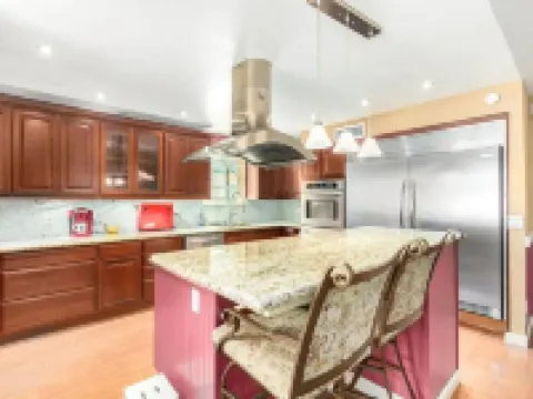 3-bedroom house in superb Glendale with AC, WiFi. Enjoy your stay Hotels in Glendale