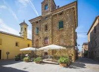 Locanda di CasalMustia Hôtels à : San Giovanni d'Asso