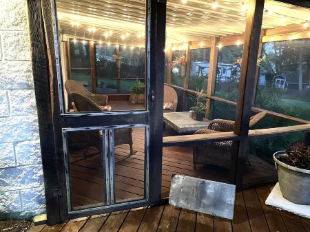 Amish Country Comfort