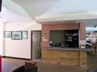 Kingston Lodge Hotel di Opol
