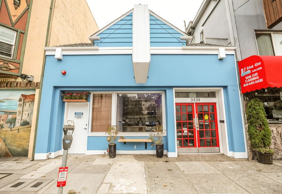 공용 주방 및 휴게 공간