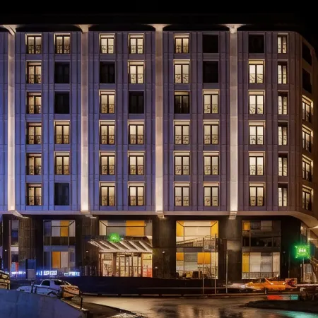 Ibis Styles Istanbul Merter Отели рядом с достопримечательностью «Зейтинбурну»