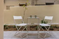 Boat House - Near Papafi Metro Station Hotels in Pylaia-Chortiatis
