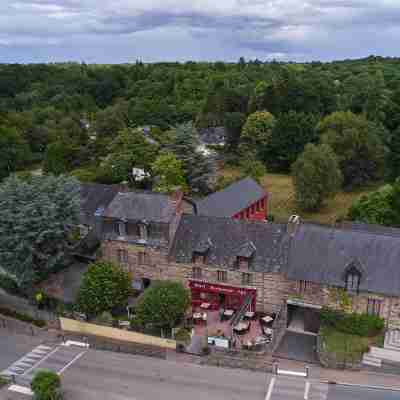 Logis Hôtel le Relais de Brocéliande Spa Hotel Exterior