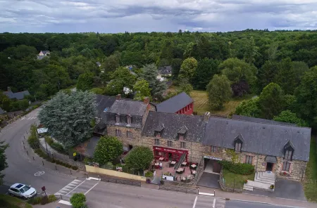 Logis Hotel, Restaurant et Spa le Relais de Broceliande