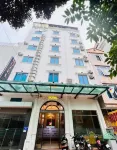 Thủ Đô Vàng Hotel HN - by Bay Luxury Hotels in der Nähe von Đình tràng Cát
