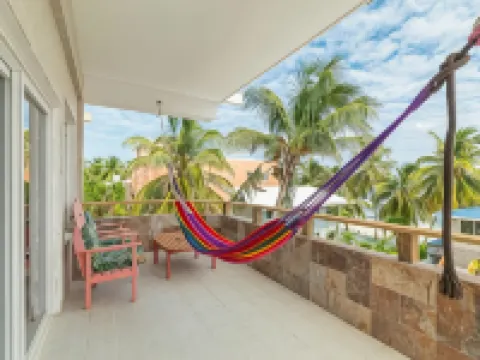 Island Magic Beach Resort Hotels in Caye Caulker