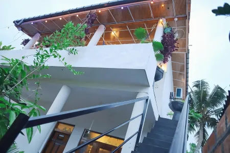 Ruwan Jungle Homestay Отели рядом со станцией Mirissa Railway Station