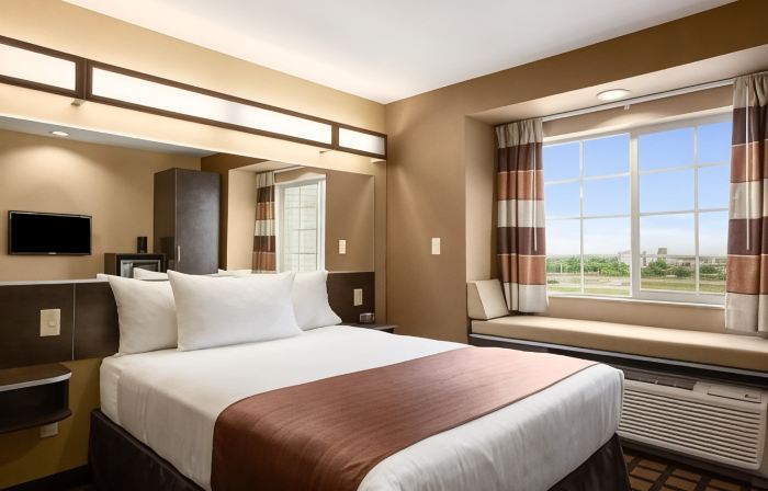Microtel Inn & Suites by Wyndham Cotulla