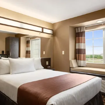 Microtel Inn & Suites by Wyndham Cotulla