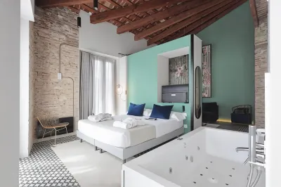 ユー & コー。 クワート ブティック ホテル クアルト塔周辺のホテル